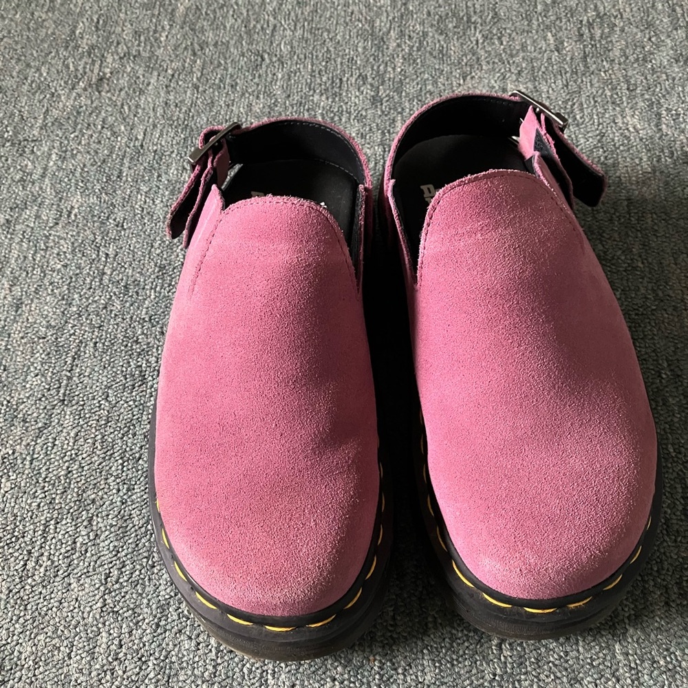 Dr. Martens Zebzag Mule Pink